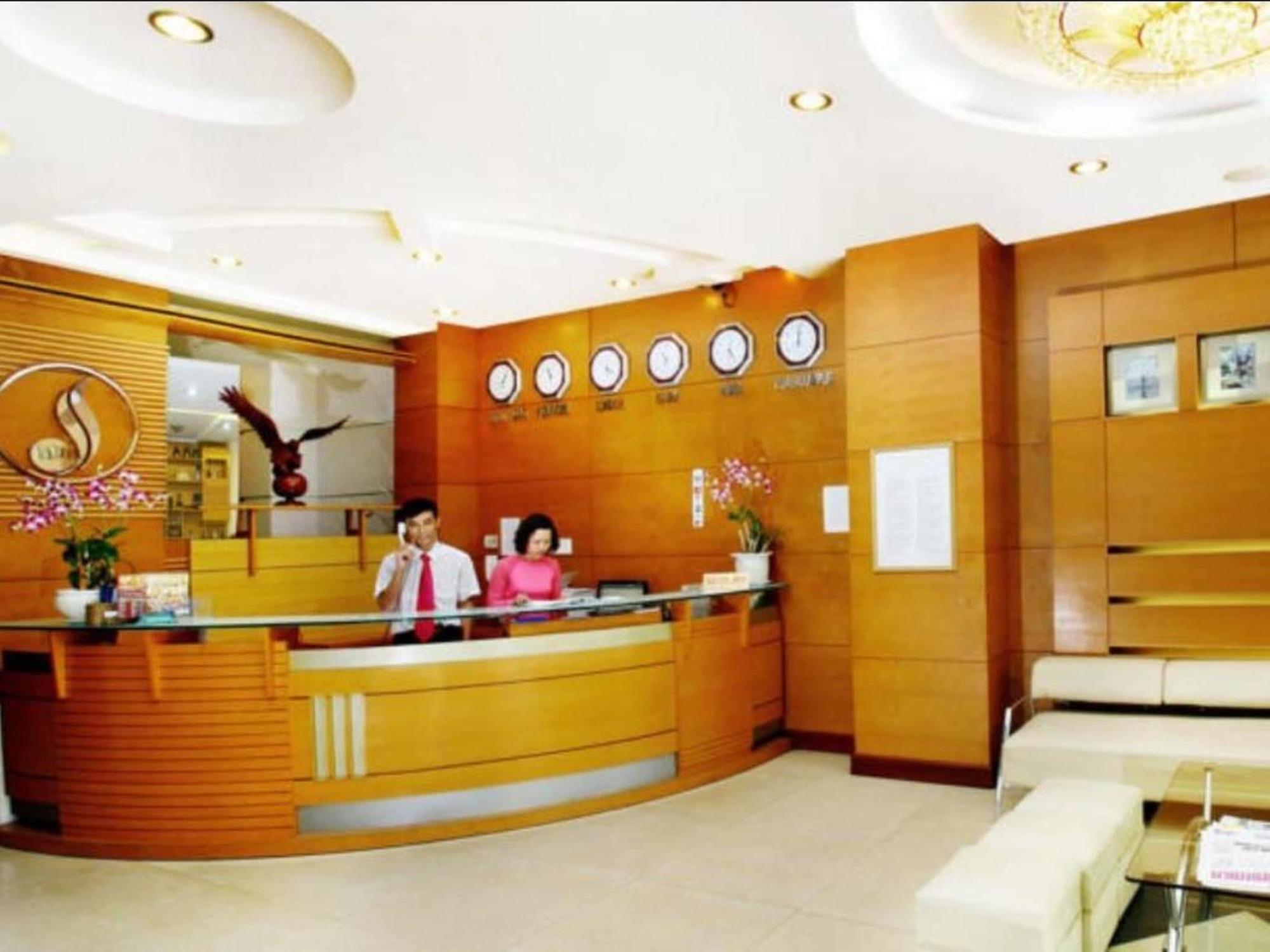 Nicecy Saigon Hotel Ho Chi Minh City Exterior photo