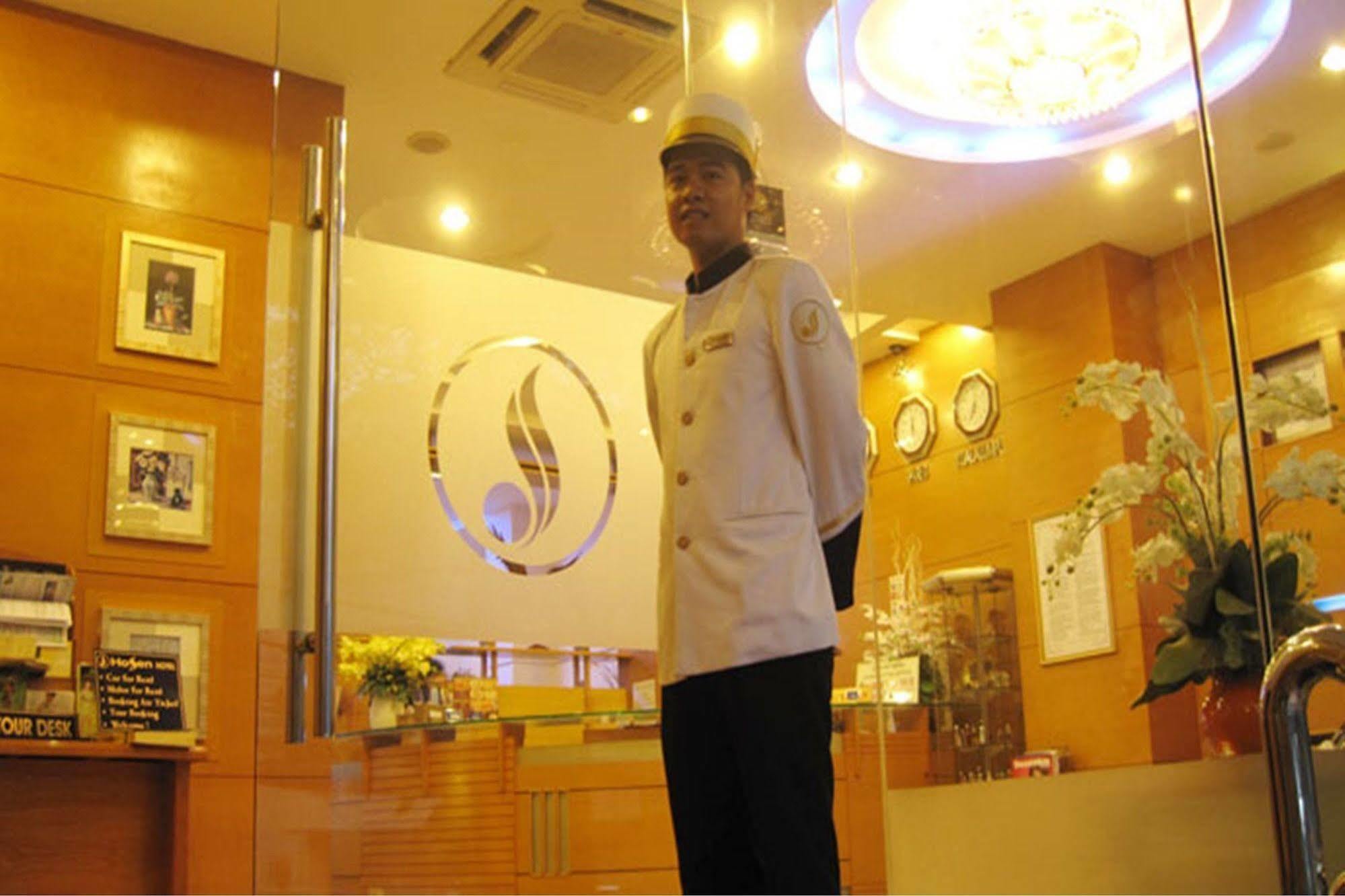 Nicecy Saigon Hotel Ho Chi Minh City Exterior photo